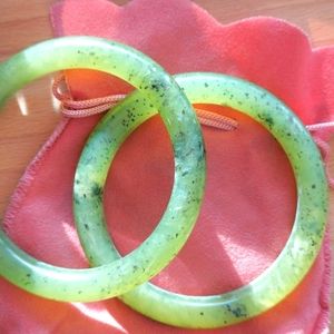 Vintage new genuine jade 2 bangle bracelets set